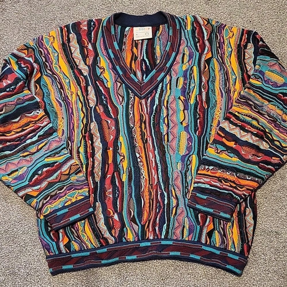 Coogi Australia Men Sweater - Medium